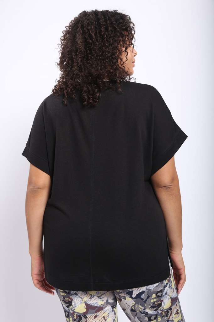 SHORT SLEEVE TOP WITH SIDE SLITS