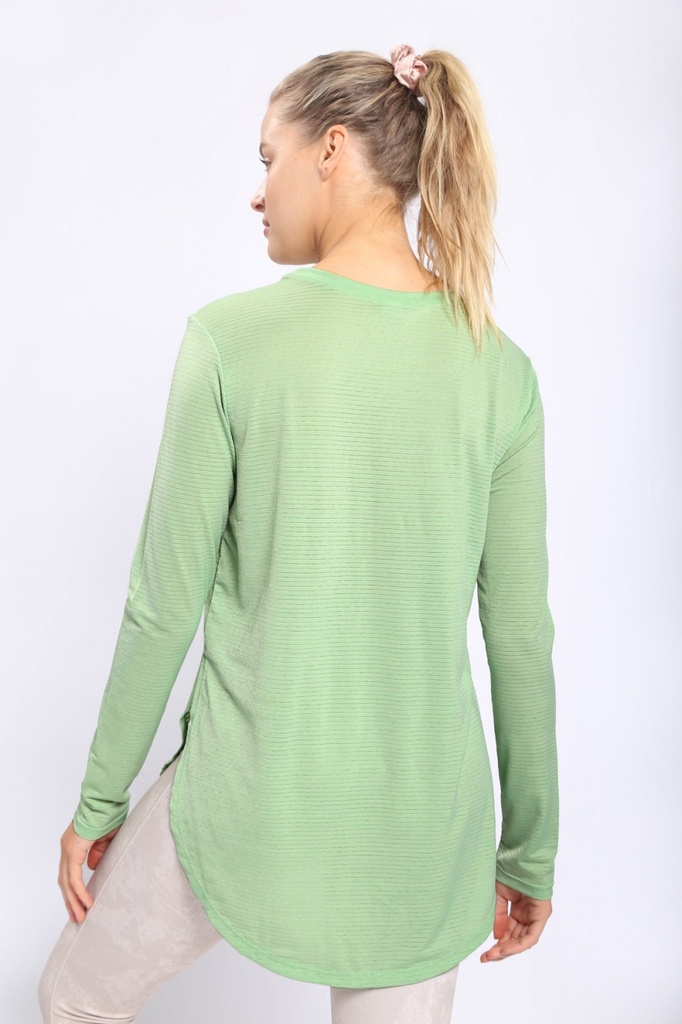 RIBBED LONG SLEEVE FLOW TOP