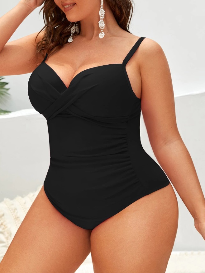 PLUS SIZE RUNCHED SWIMSUIT