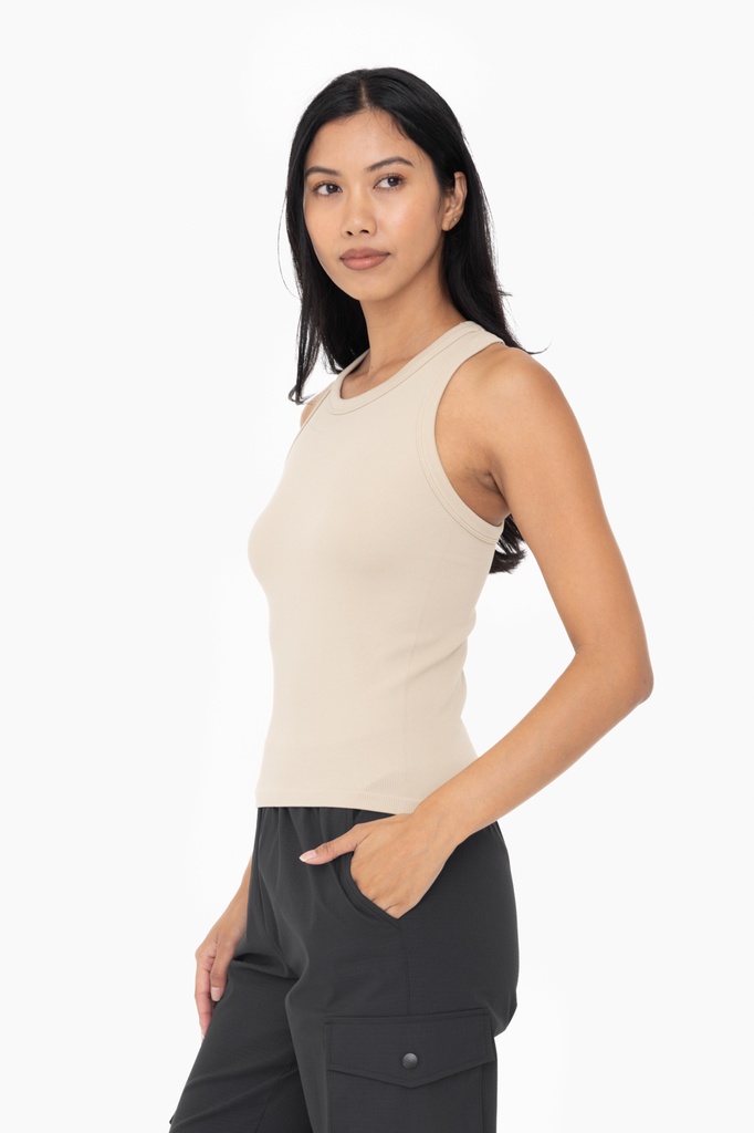 SEEMLESS RIBBED TANK TOP