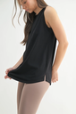 NOTCHED SLEEVELESS FLOWY TANK