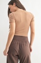 MICRO-RIBBED ATHLEISURE TEE
