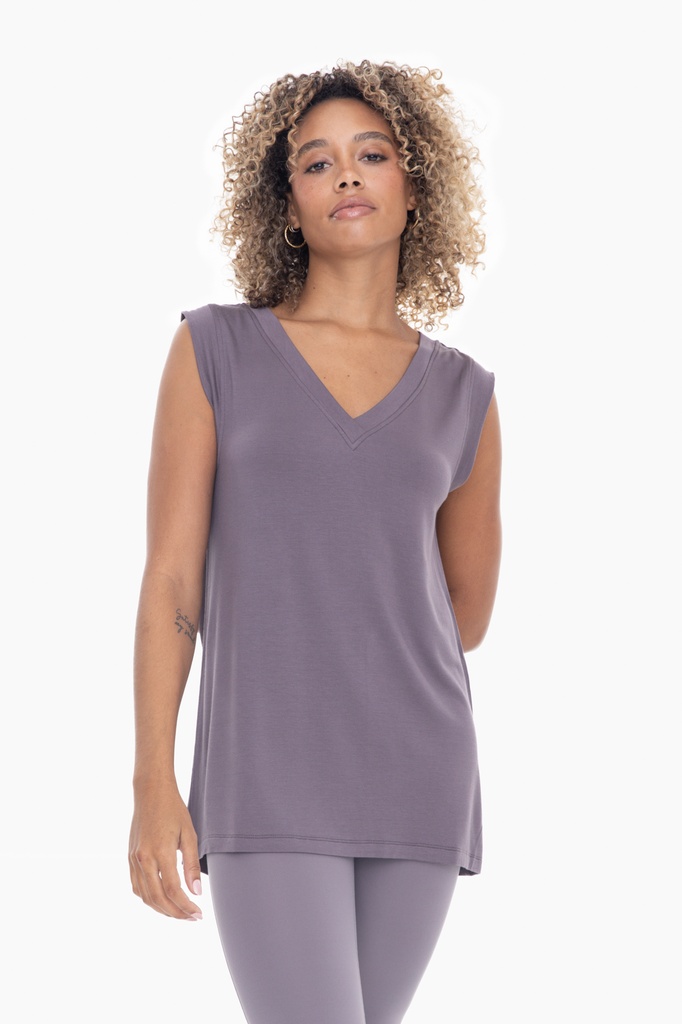 OVERSIZED V-NECK TUNIC