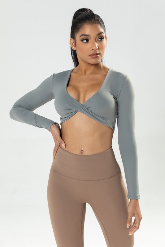 TWIST KNOT WORKOUT CROP TOP