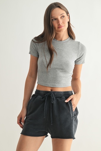 MICRO-RIBBED ATHLEISURE TEE